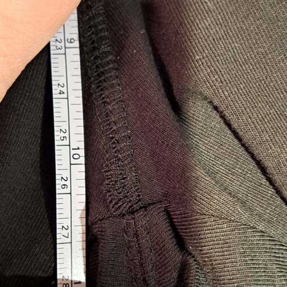 NWT black women's yoga pants / capris - Picture 2 of 9